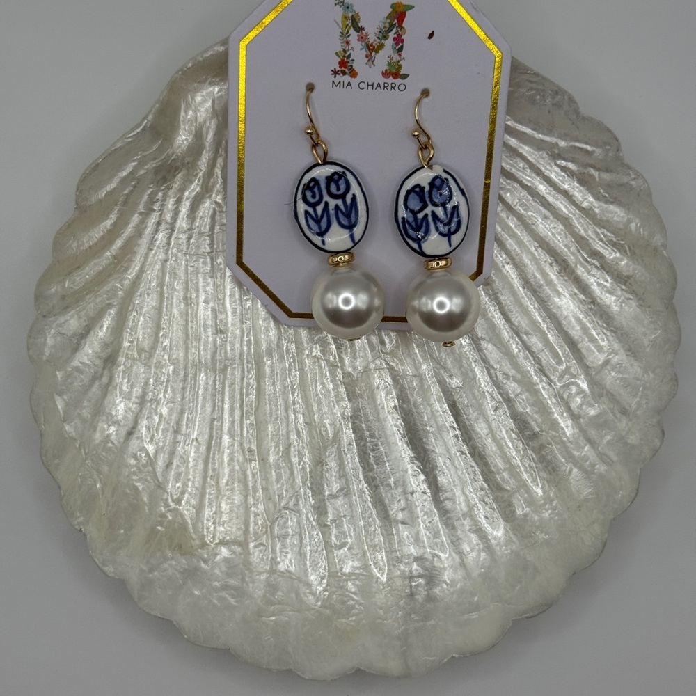 Elegant Blue and White Dangle Earrings with Pearl Accents - Picture 1 of 3